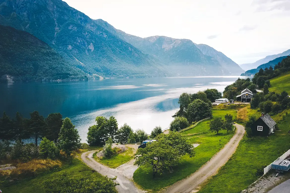 Northern Lights winter Norway trip requiring additional activity budget