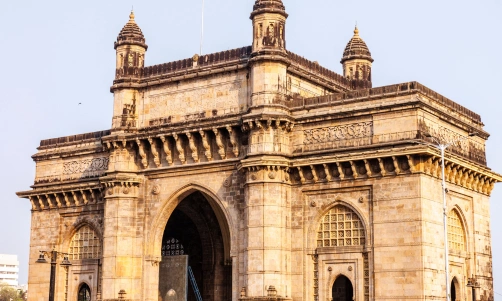 Masai Mara tours from Mumbai