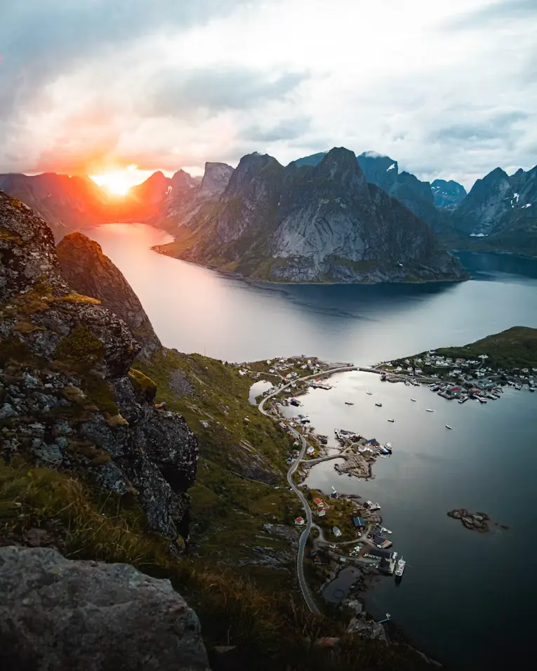 Norway Northern Lights honeymoon package in winter